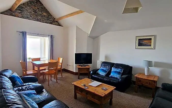 Sea View -Wendon- Top Floor - Pent House